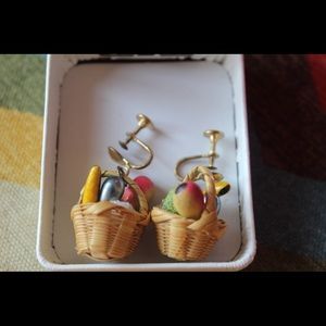 1959s vintage screwback fruit basket earrings